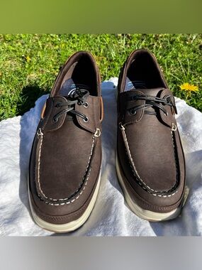 Nautica Men’s Boat Shoes / Loafers – Size 8 – Brown – Cushioned Comfort